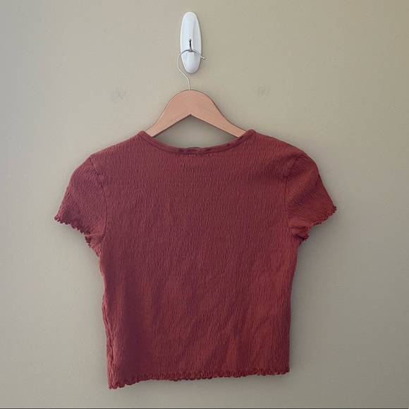 Women’s American Eagle Outfitters Orange Lettuce Hem Smocked Baby Tee Size Small - Picture 3 of 5